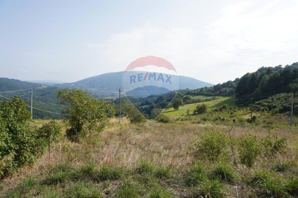 terreno edificabile in vendita ad Assisi in zona Porziano