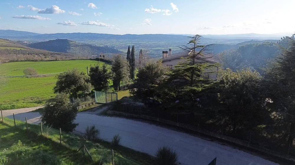 casa indipendente in vendita ad Assisi