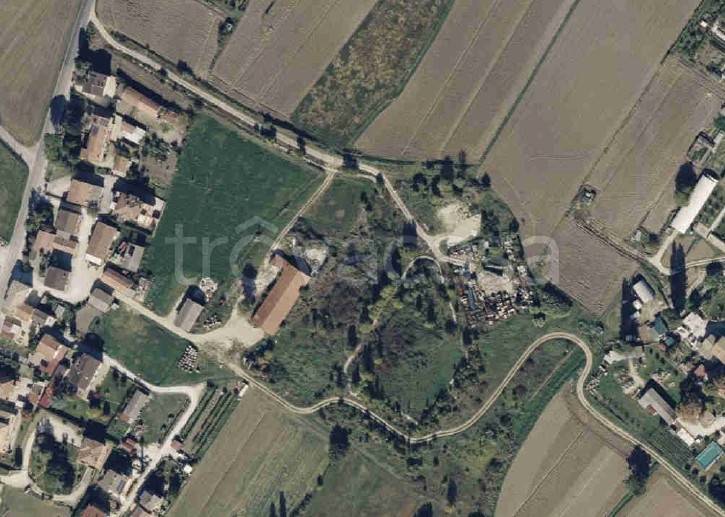 casa indipendente in vendita ad Assisi in zona Castelnuovo