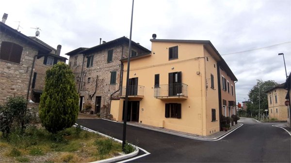 appartamento in vendita ad Assisi in zona Castelnuovo