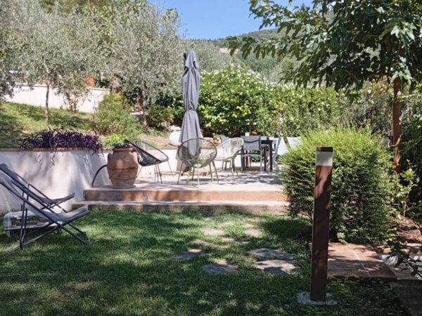 appartamento in vendita ad Assisi
