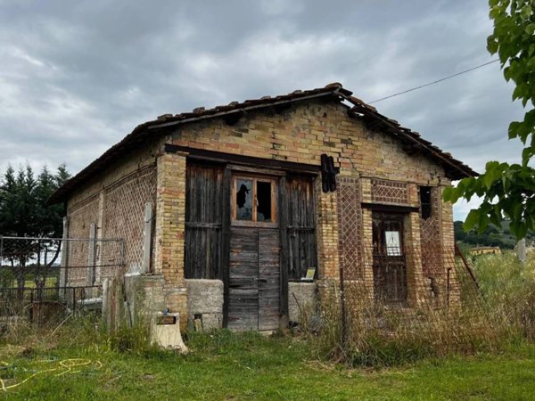 casa indipendente in vendita ad Assisi in zona Palazzo