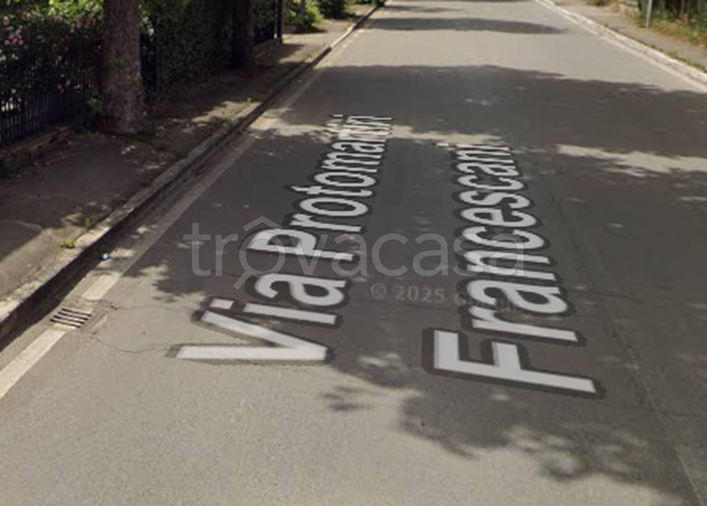 locale commerciale in vendita ad Assisi in zona Santa Maria degli Angeli