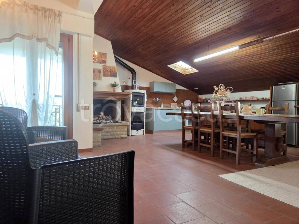 appartamento in vendita ad Assisi in zona Santa Maria degli Angeli