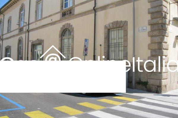 ufficio in vendita ad Assisi in zona Palazzo