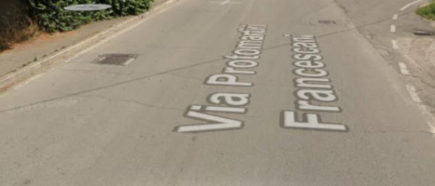 locale commerciale in vendita ad Assisi