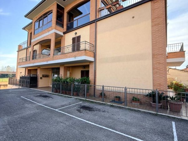 appartamento in vendita ad Assisi