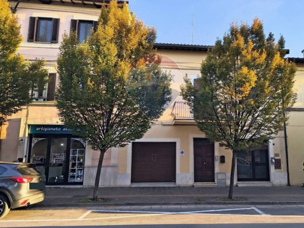 casa indipendente in vendita ad Assisi in zona Santa Maria degli Angeli