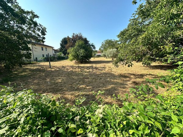 terreno edificabile in vendita ad Assisi