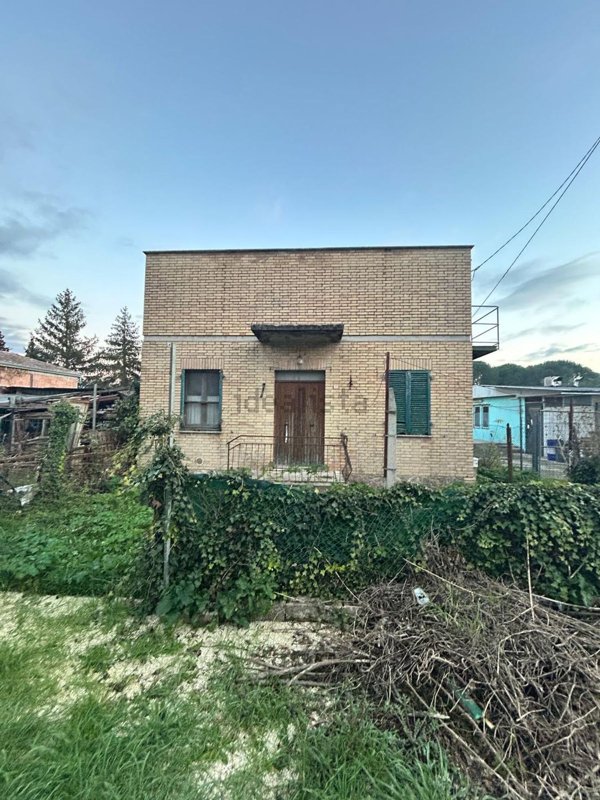 casa indipendente in vendita ad Assisi