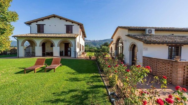 appartamento in vendita ad Assisi