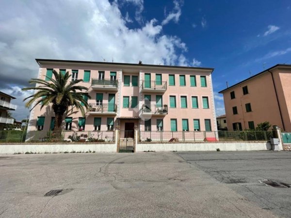 appartamento in vendita ad Assisi in zona Santa Maria degli Angeli