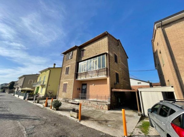 appartamento in vendita ad Assisi in zona Santa Maria degli Angeli