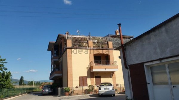 appartamento in vendita ad Assisi in zona Castelnuovo