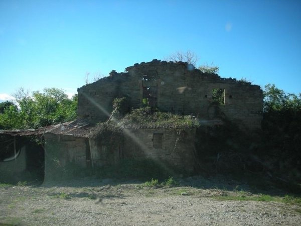 pentavano in vendita ad Assisi in zona San Presto