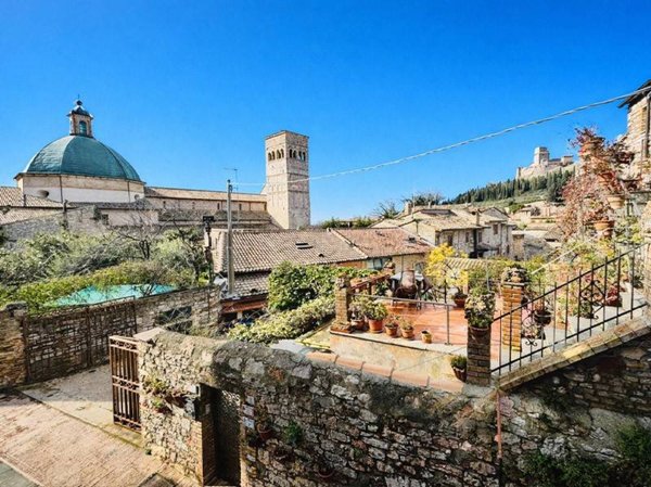 appartamento in vendita ad Assisi