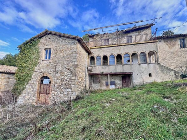 casa indipendente in vendita ad Assisi