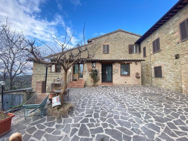 appartamento in vendita ad Assisi