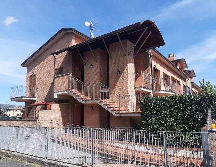 appartamento in vendita ad Assisi in zona Petrignano