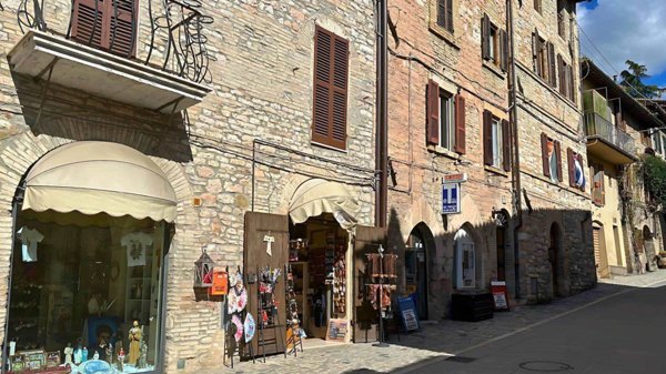 appartamento in vendita ad Assisi