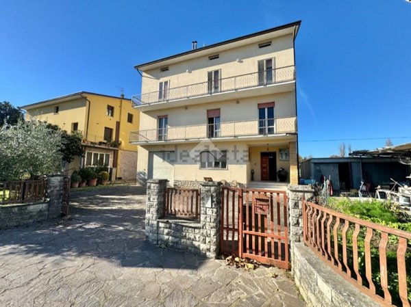 appartamento in vendita ad Assisi in zona Torchiagina