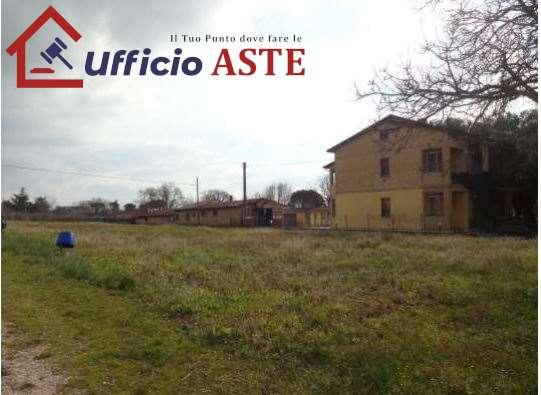 pentavano in vendita ad Assisi