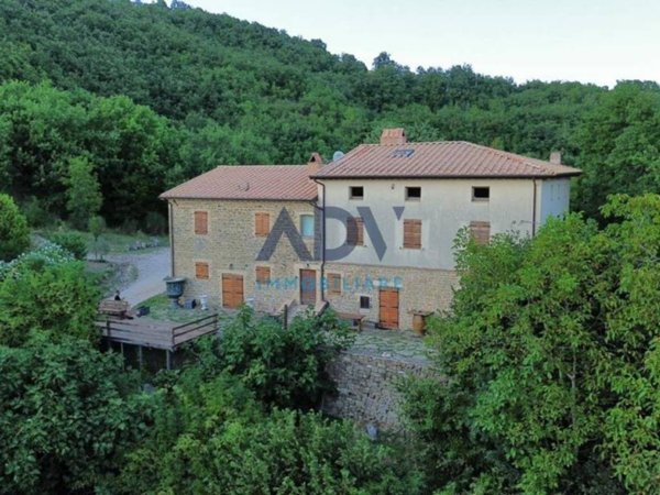 casa indipendente in vendita ad Assisi in zona Porziano