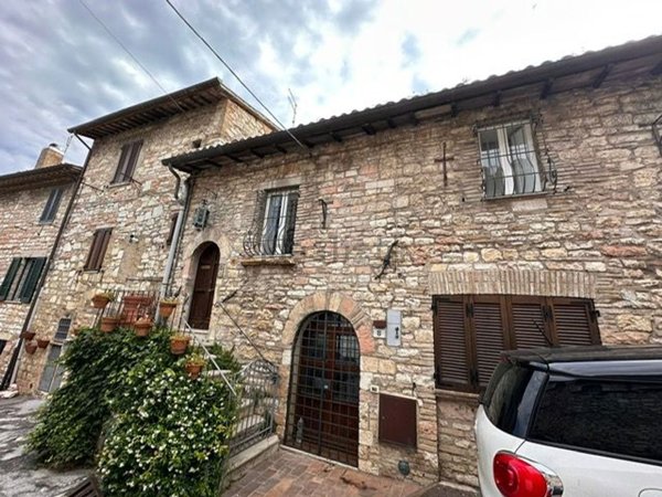 appartamento in vendita ad Assisi