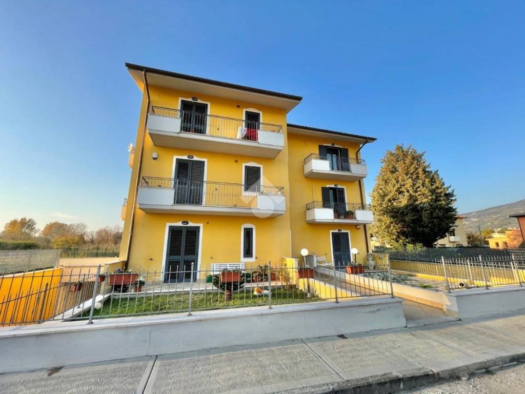 appartamento in vendita ad Assisi in zona Rivotorto