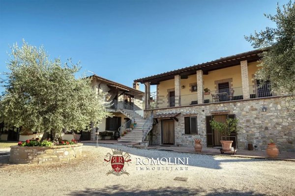 casa indipendente in vendita ad Assisi