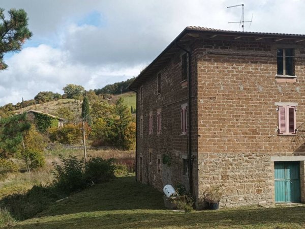 casa indipendente in vendita ad Assisi in zona Porziano