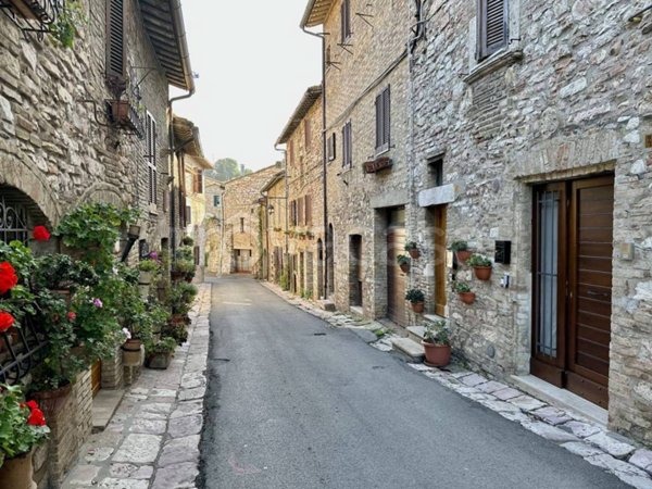 appartamento in vendita ad Assisi