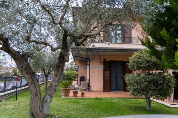 appartamento in vendita ad Assisi in zona Santa Maria degli Angeli