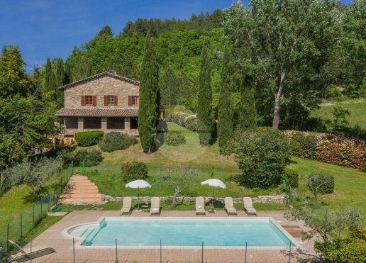 casale in vendita ad Assisi in zona Costa di Trex