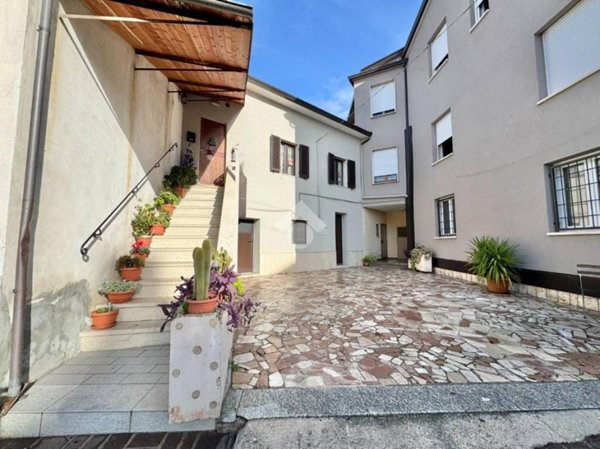 appartamento in vendita ad Assisi in zona Rivotorto