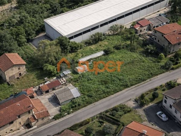 casa indipendente in vendita ad Assisi in zona Palazzo