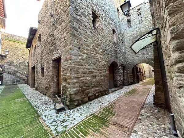appartamento in vendita ad Assisi in zona Petrignano