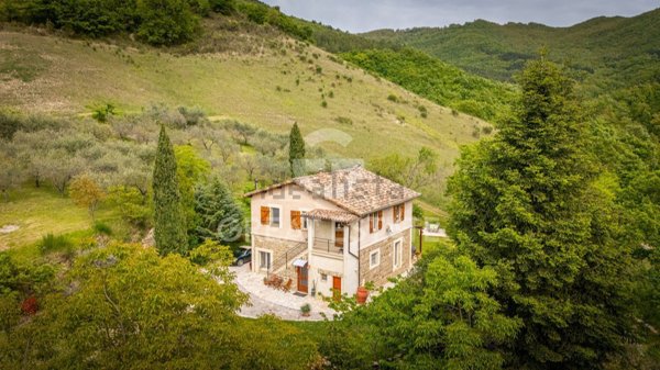 casale in vendita ad Assisi