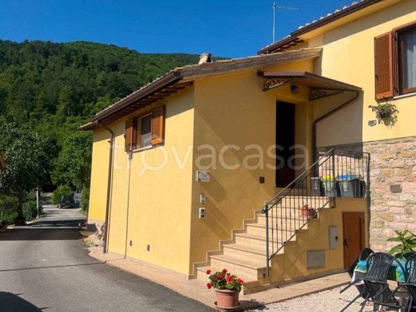 casa indipendente in vendita ad Assisi