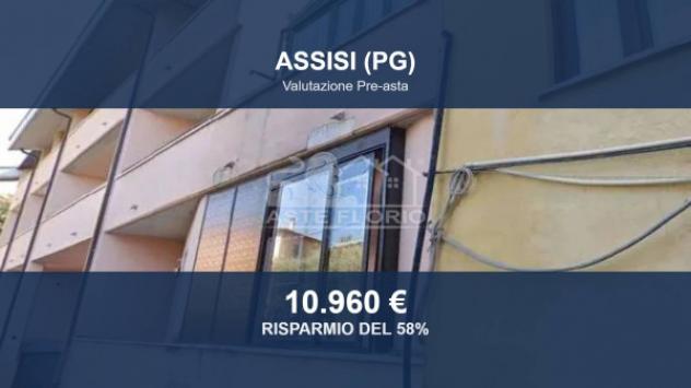 negozio in vendita ad Assisi