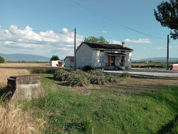 casa indipendente in vendita ad Assisi