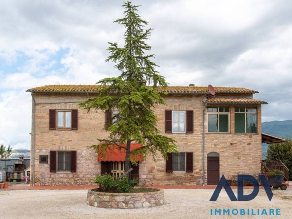 appartamento in vendita ad Assisi in zona Paradiso