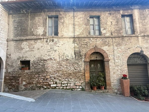 appartamento in vendita ad Assisi