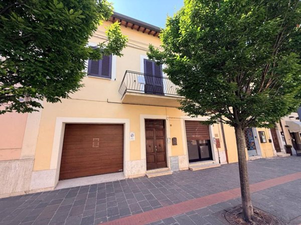 casa indipendente in vendita ad Assisi in zona Santa Maria degli Angeli