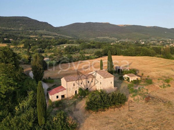 casa indipendente in vendita ad Assisi in zona Rivotorto