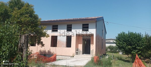 casa indipendente in vendita ad Assisi