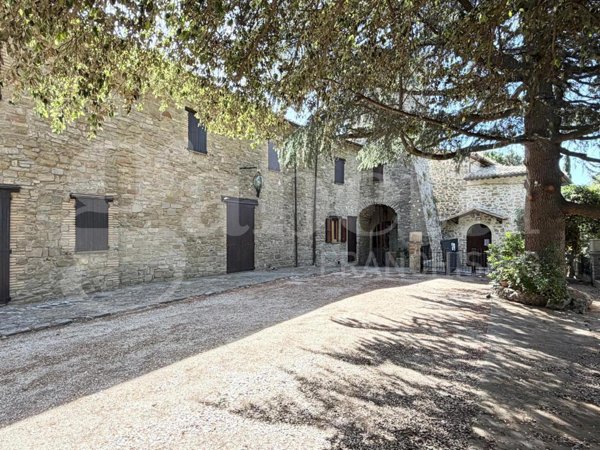 appartamento in vendita ad Assisi