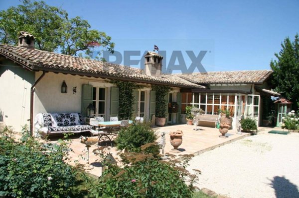 casa indipendente in vendita ad Assisi