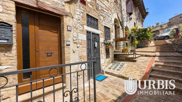 appartamento in vendita ad Assisi