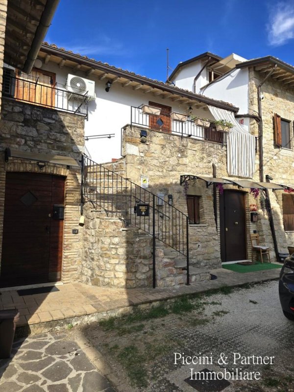 appartamento in vendita ad Assisi in zona Rivotorto